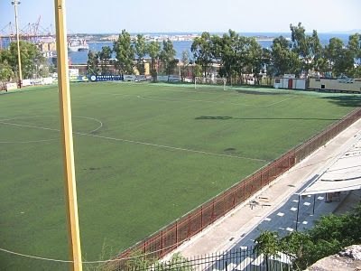 Στο μικρό και με ανύπαρκτες υποδομές γήπεδο του Περαμαϊκού, το ματς της Κυριακής