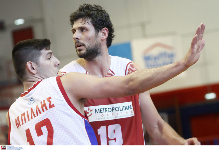 Μπάρλος: "Ευτυχία να υπάρχει η ΑΕΚ στη Basket League"