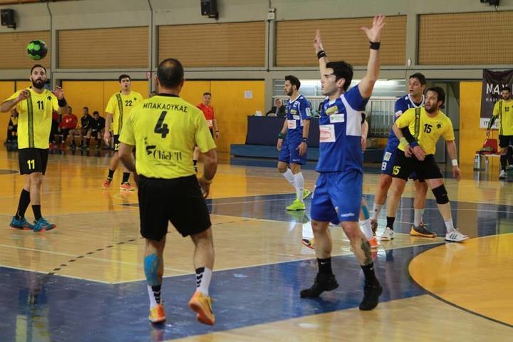 Δεν ηρεμεί ποτέ Δεν ηρεμεί ποτέ