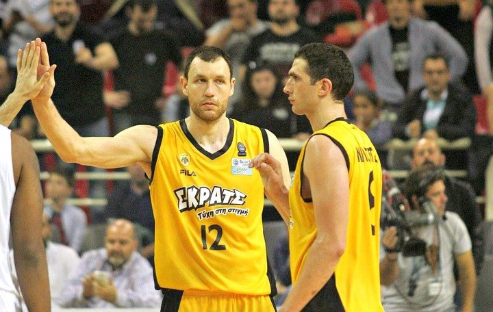 Οι... διπλοί «Λου» και «Μίλο» Οι... διπλοί «Λου» και «Μίλο»