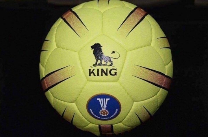 Η «King Premier» μπάλα της νέας σεζόν