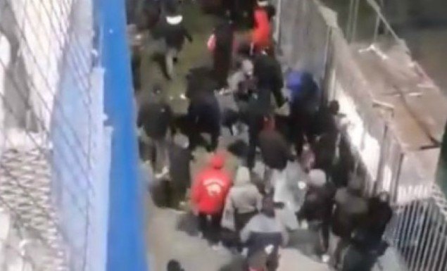Τα επεισόδια των οπαδών του Ολυμπιακού με την Αστυνομία (VIDEO)