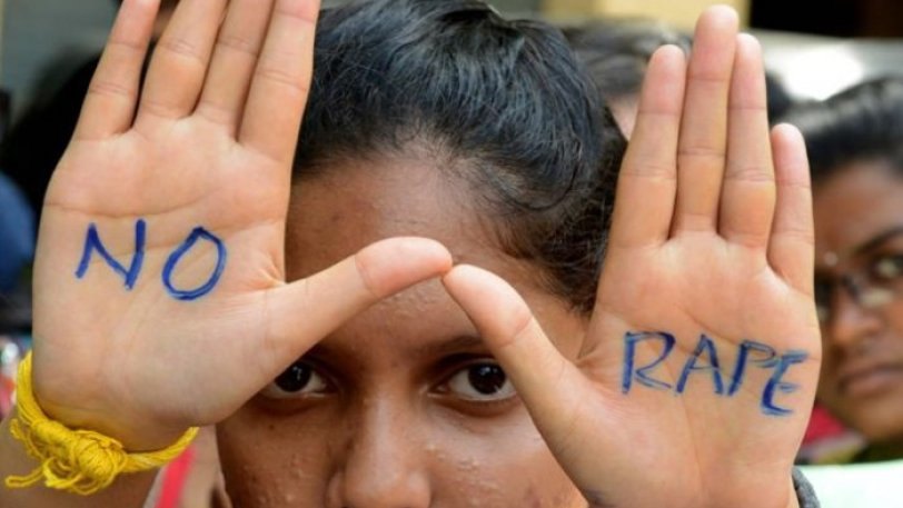 Δύο βιασμοί στην Ινδία φέρνουν στο προσκήνιο τα δικαιώματα των γυναικών