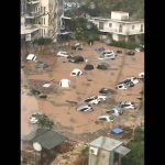 Βούλιαξαν αυτοκίνητα από πλημμύρες στο Μαρούσι - Κίνδυνος για πεζούς (ΦΩΤΟ+VIDEO)