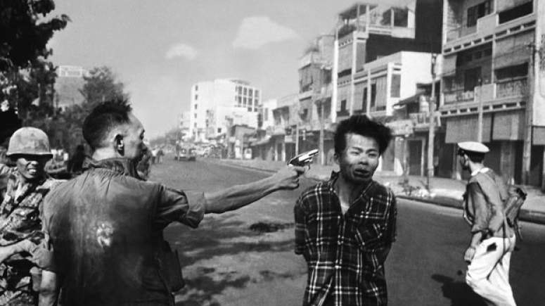 H φωτογραφία-σύμβολο της θηριωδίας του πολέμου στο Βιετνάμ (VIDEO)