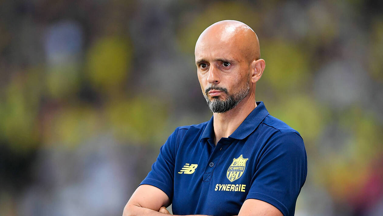 To «FourFourTwo» είχε κατατάξει τον Καρντόσο στους καλύτερους... άγνωστους προπονητές (ΦΩΤΟ) To «FourFourTwo» είχε κατατάξει τον Καρντόσο στους καλύτερους... άγνωστους προπονητές (ΦΩΤΟ)