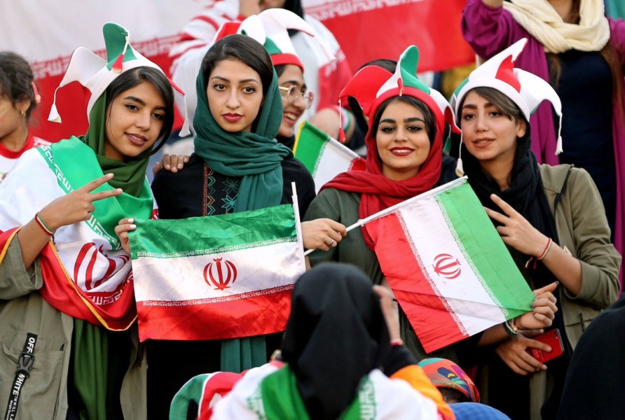 Το Ιράν νίκησε 14-0 τη Καμπότζη με γυναίκες στις εξέδρες!