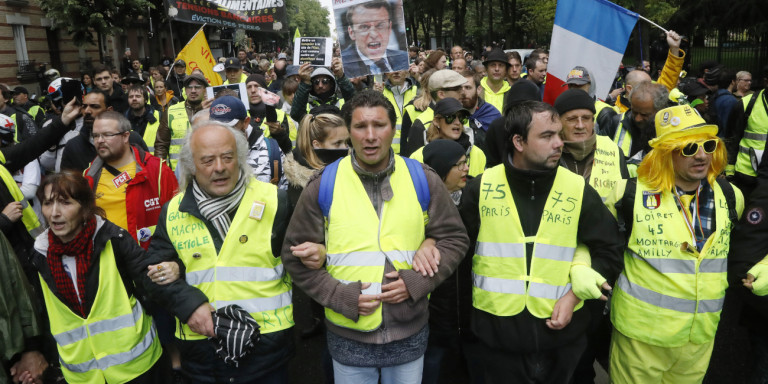 Η γαλλική κυβέρνηση απαγόρευσε διαδήλωση του κινήματος «Κίτρινα Γιλέκα»
