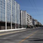 Αθήνα: Μια πόλη-φάντασμα λόγω κορωνοϊού -Αδειοι δρόμοι, μάσκες παντού (ΦΩΤΟ)