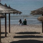 Κορωνοϊός: Αδιανόητο -Γέμισαν πάλι τις παραλίες! (ΦΩΤΟ)
