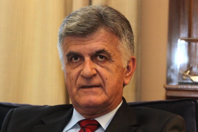 Πέθανε ο πρώην πρόεδρος της Βουλής Φίλιππος Πετσάλνικος