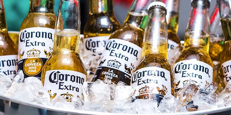 Κορωνοϊός: «Θύμα» της πανδημίας η μπύρα Corona - Σταματά η παραγωγή της