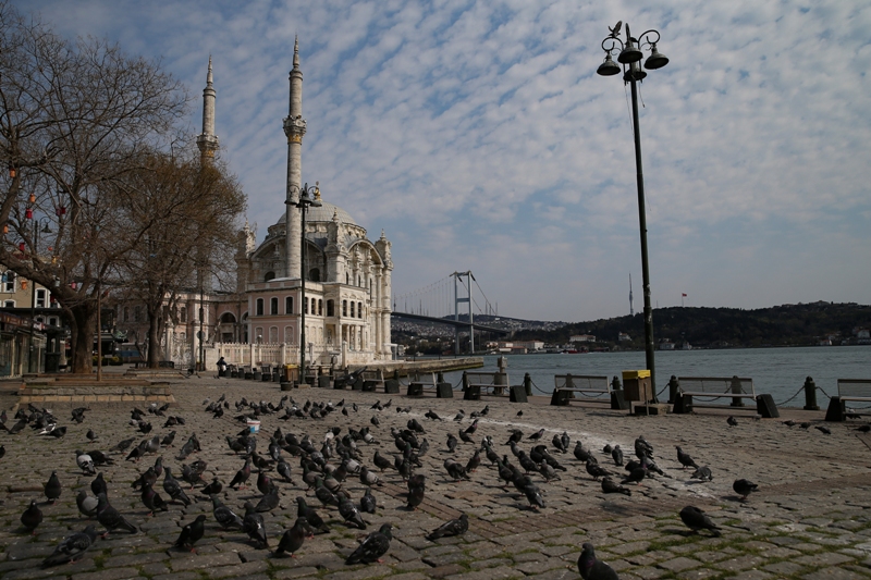 Πόλη - φάντασμα η Κωνσταντινούπολη μετά την απαγόρευση της κυκλοφορίας (ΦΩΤΟ)