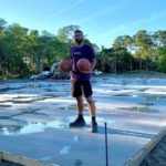 Έφτιαξε γήπεδο μπάσκετ από το... μηδέν σε πέντε ημέρες! (VIDEO)