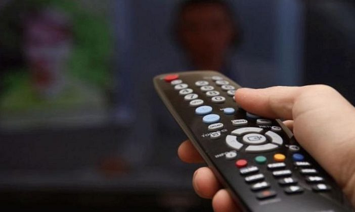 Κορωνοϊός: Το 76% ηλικίας 18-54 κάθεται μπροστά από την τηλεόραση