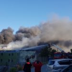 Κρήτη: Μεγάλη φωτιά σε εργοστάσιο ελαιολάδου στο Ηράκλειο (ΦΩΤΟ)