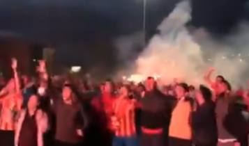 Χαμός στην Τουρκία: Το πρωτάθλημα άρχισε ξανά, ο κόσμος βγήκε στους δρόμους! (VIDEO)