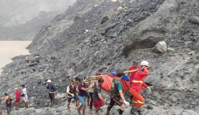 Μιανμάρ: 113 νεκροί σε ορυχείο -Καταπλακώθηκαν από λάσπη