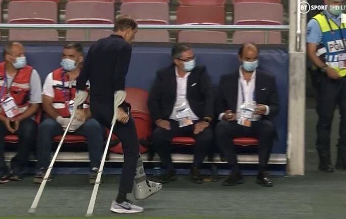 Πρόστιμο της UEFA στην Παρί επειδή... ο Τούχελ περπατάει με πατερίτσες