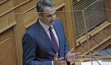 Μητσοτάκης στη Βουλή: «Η Ελλάδα μεγαλώνει-Επέκταση στα 12 μίλια για τα χωρικά ύδατα στο Ιόνιο»