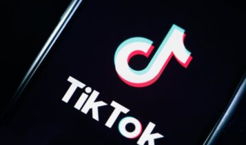 Τραμπ: Απαγορεύει το TikTok