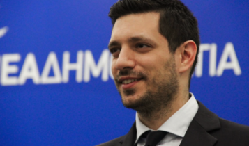 Κυρανάκης: «Οι νέοι αντί να φτιάχνουν βιογραφικό ψάχνουν δουλειά σε πολιτικά γραφεία» (VIDEO)