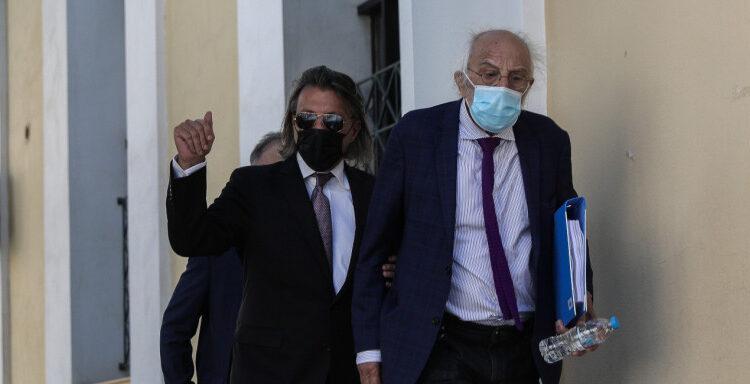 Ψινάκης: Αφέθηκε ελεύθερος με εγγύηση 20.000 ευρώ μετά την απολογία του για την πυρκαγιά στο Μάτι