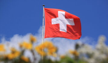 Οι Ελβετοί είπαν «όχι» στον περιορισμό της ελεύθερης κυκλοφορίας ανθρώπων με την ΕΕ