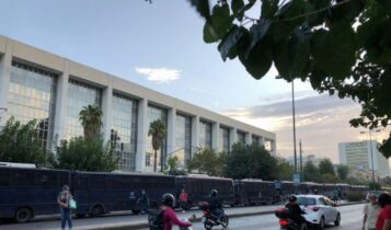 Δίκη Χρυσής Αυγής: Ανοιξαν οι δρόμοι στο κέντρο της Αθήνας