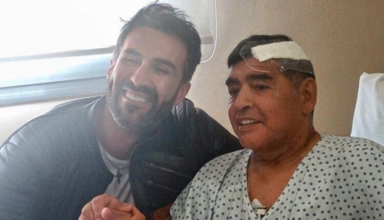 Μαραντόνα: Το χαμόγελό του στην πρώτη φωτογραφία μετά το χειρουργείο (ΦΩΤΟ)