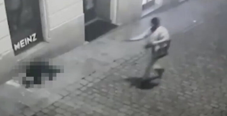 Βιέννη: Τα VIDEO της φρίκης -Ο τζιχαντιστής εκτελεί εν ψυχρώ άοπλο πολίτη