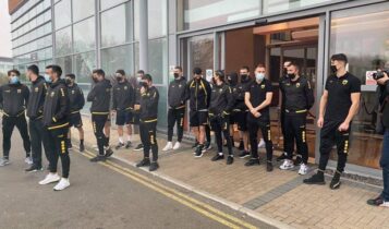 AEK: Οι παίκτες αποθεώθηκαν στο ξενοδοχείο από την Original 21 Λονδίνου! (VIDEO)