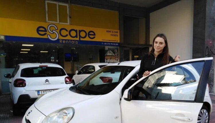 ΑΕΚ: Η Πέροβιτς παρέλαβε το αυτοκίνητό της από την ESCAPE RENTALS (ΦΩΤΟ)