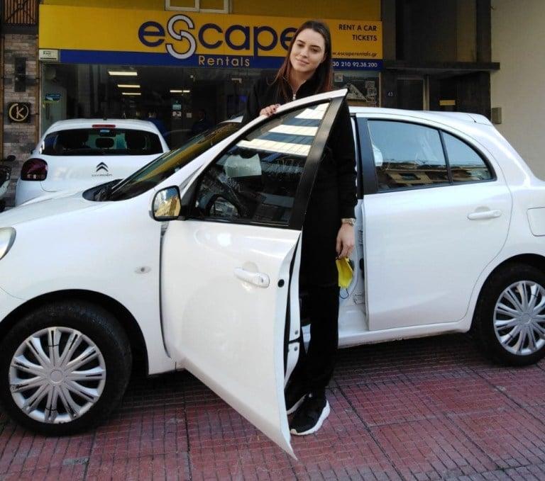 ΑΕΚ: Η Πέροβιτς παρέλαβε το αυτοκίνητό της από την ESCAPE RENTALS (ΦΩΤΟ)