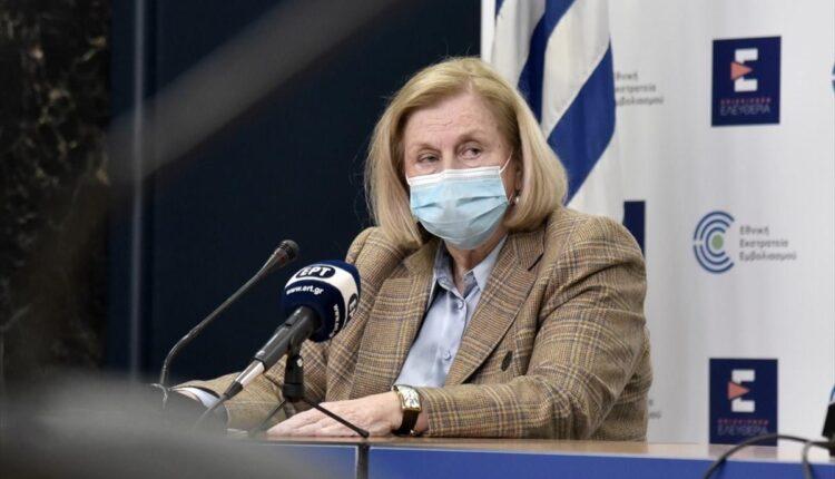 «Δεν υπάρχουν αποδείξεις για να ενοχοποιηθεί το εμβόλιο της AstraZeneca» είπε η Θεοδωρίδου