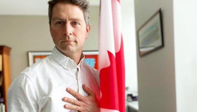 Καναδάς: Βουλευτής εμφανίστηκε γυμνός σε τηλεδιάσκεψη (ΦΩΤΟ)