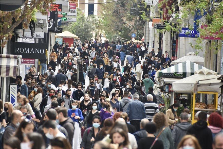 Ερμού: Πλήθος κόσμου για ψώνια στο κέντρο της Αθήνας (ΦΩΤΟ-VIDEO)