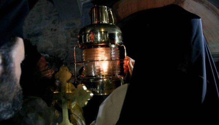 LIVE η τελετή Αφής του Αγίου Φωτός από τον Πανάγιο Τάφο