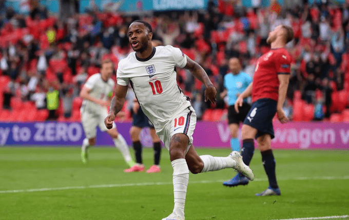 EURO 2021: Στο ρελαντί η Αγγλία, 1-0 την Τσεχία (VIDEO)