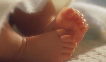 Κορωνοϊός: Μωράκι ενός έτους στην ΜΕΘ με κορωνοϊό