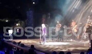 Aννα Βίσση: Αφιέρωσε τη συναυλία της στον Τόλη Βοσκόπουλο (VIDEO)