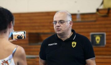 Παπαχαρτοφύλης στο enwsi.gr: «Η ΑΕΚ έχει μεγαλύτερη ποιότητα και ισορροπία»