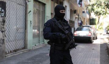 Συνελήφθη 34χρονος στην Αθήνα -Συμμετείχε στον ISIS (VIDEO)