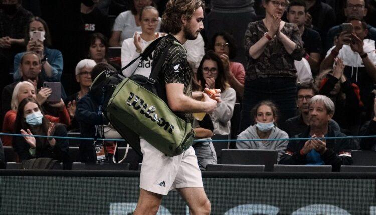 ATP Finals: Αποσύρθηκε ο Τσιτσιπάς λόγω τραυματισμού στον αγκώνα ATP Finals: Αποσύρθηκε ο Τσιτσιπάς λόγω τραυματισμού στον αγκώνα