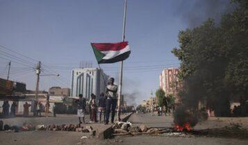 Αιματηρή κινητοποίηση κατά των πραξικοπηματιών στο Σουδάν (VIDEO)