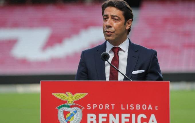 Ρουί Κόστα: «Μαύρη σελίδα για το πορτογαλικό ποδόσφαιρο, αλλά δεν ευθύνεται η Μπενφίκα»