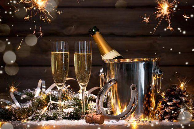 Νέα μέτρα: Απαγορεύονται και τα οργανωμένα πάρτι την παραμονή της Πρωτοχρονιάς