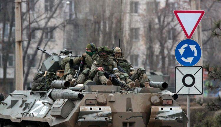 Πόλεμος στην Ουκρανία: Ολονύχτιες μάχες στο Κίεβο - Κρίσιμες ώρες στη Μαριούπολη (VIDEO)