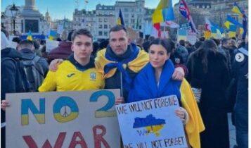 Ο Σεβτσένκο σε διαδήλωση για το ουκρανικό στο Λονδίνο