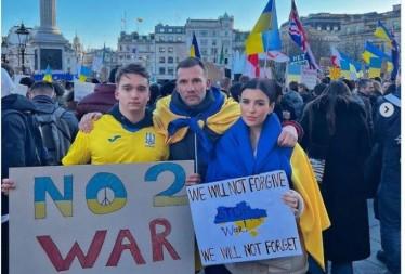 Ο Σεβτσένκο σε διαδήλωση για το ουκρανικό στο Λονδίνο